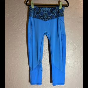 Lululemon athletic capris (sz 10)